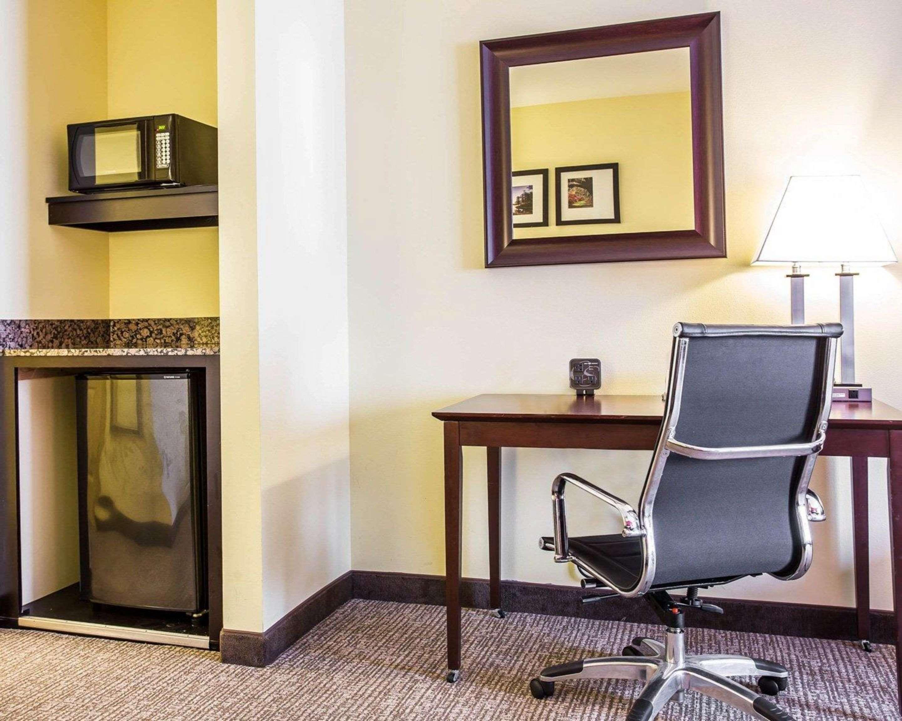 Comfort Suites Rock Hill Manchester Meadows Area מראה חיצוני תמונה